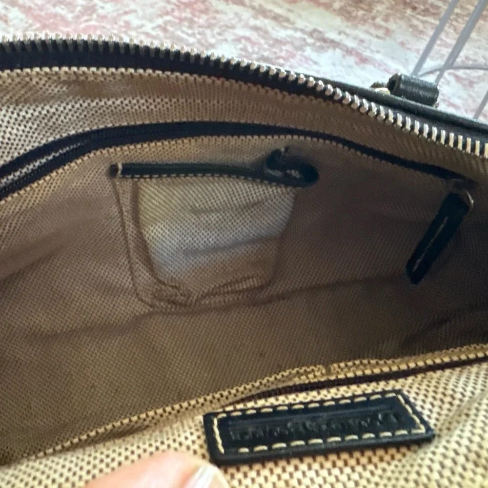 Dooney & Bourke Black and Tan Shoulder Bag Set - Picture 10 of 10